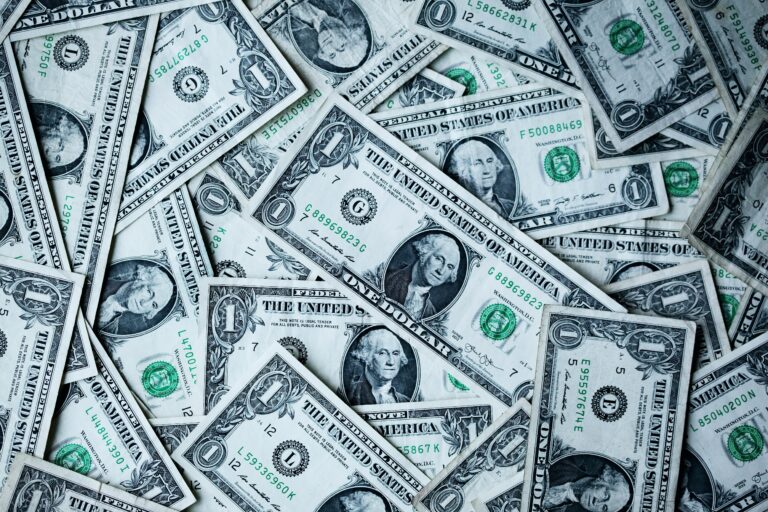¿Qué es el Dollar Cost Averaging (DCA) y cómo funciona?
